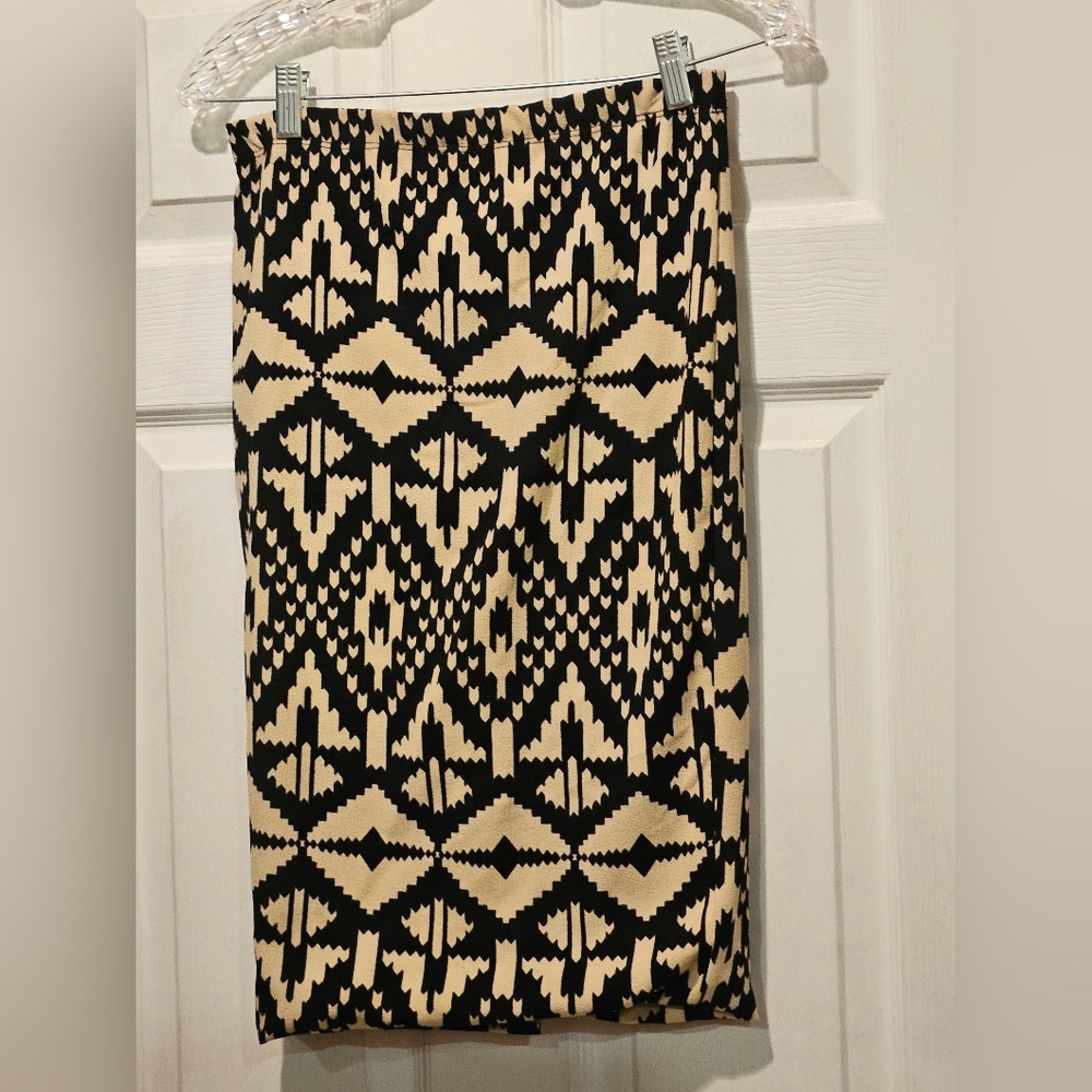 LAPIS SKIRT